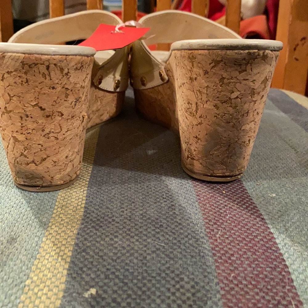 Tory Burch Ivory Wedge Sandals, 8 - Picture 4 of 6